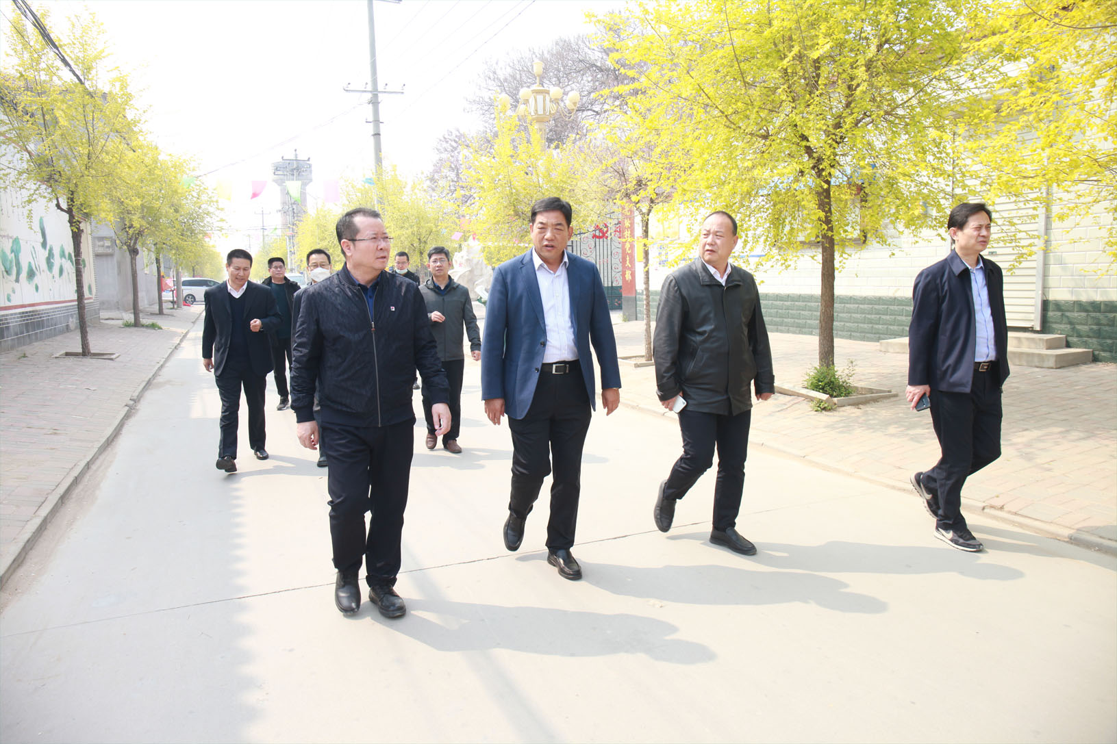 新疆自治區(qū)住房和城鄉(xiāng)建設廳領導專程赴冀調研考察博納德淺層地熱能清潔采暖
